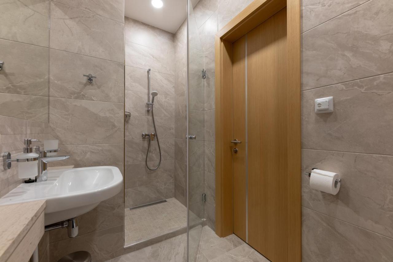 Oasis Apartments Jūrkalne Extérieur photo